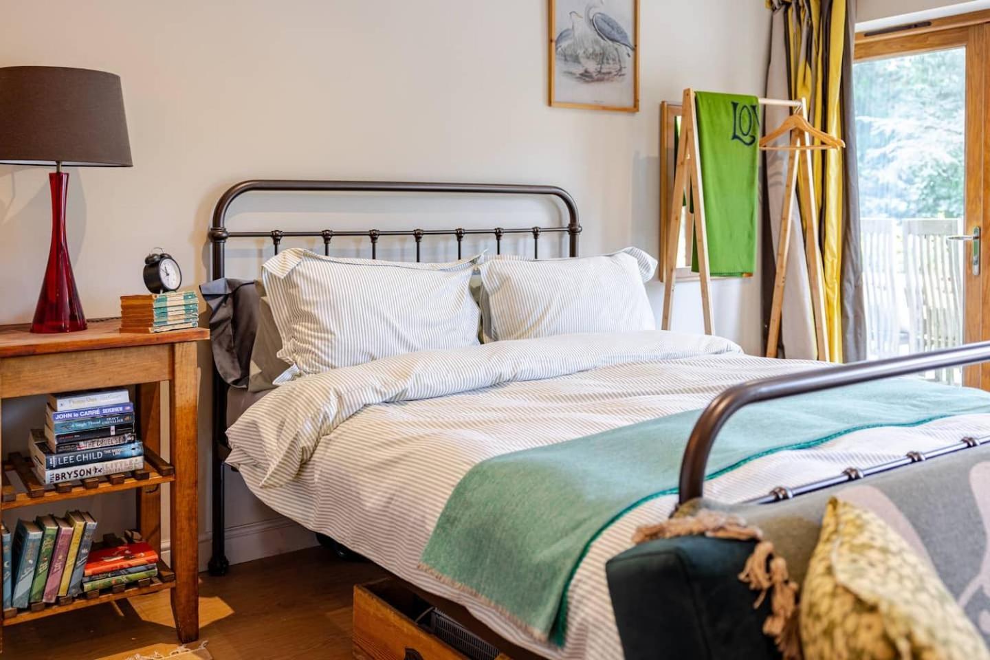 Appartamento Granby Estate The Old Pool House Bradford-On-Avon Esterno foto
