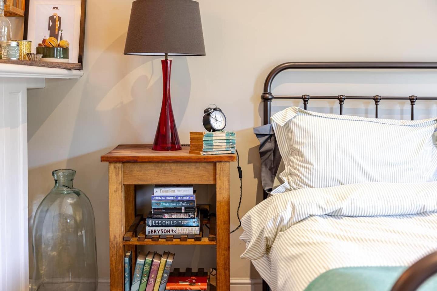 Appartamento Granby Estate The Old Pool House Bradford-On-Avon Esterno foto